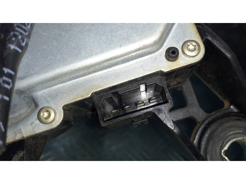 Recambio de motor limpia trasero para volkswagen polo (9n1) conceptline referencia OEM IAM 6Q6955711  4 PINES