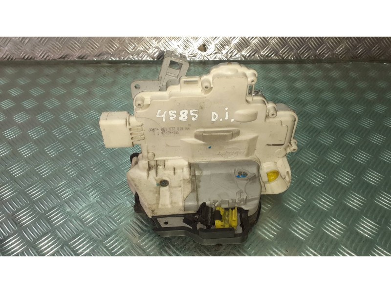 Recambio de cerradura puerta delantera izquierda para audi a4 berlina (8e) referencia OEM IAM 8E1837015AA  9 PINES