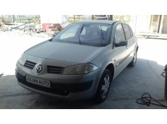 renault megane ii classic berlina del año 2004