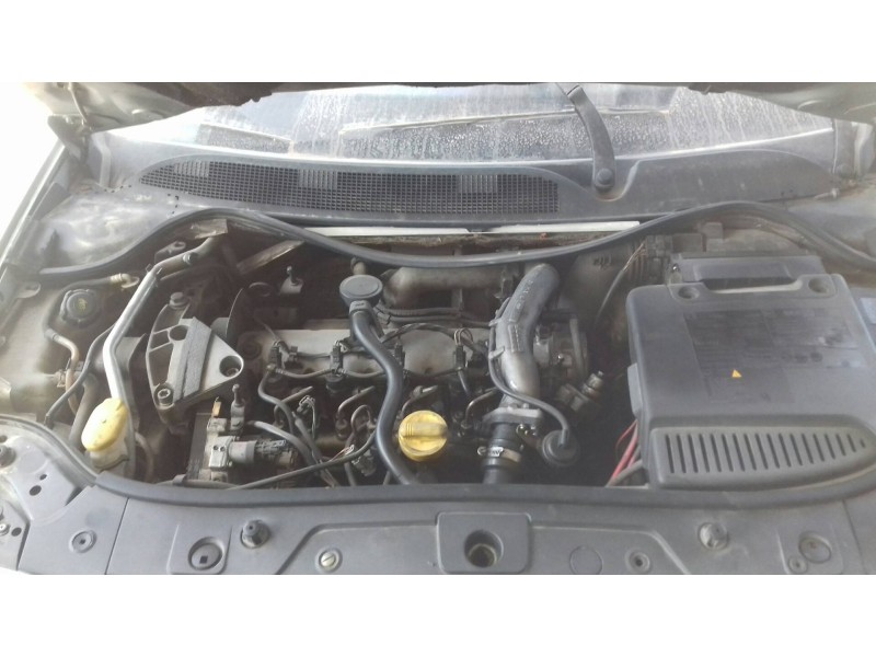 renault megane ii classic berlina del año 2004