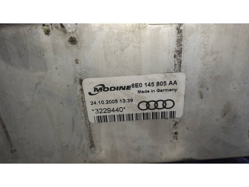 Recambio de intercooler para audi a4 berlina (8e) referencia OEM IAM 8E0145805AA 038906051C 4 PINES