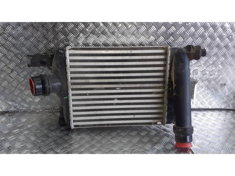 Recambio de intercooler para renault clio iv referencia OEM IAM 144963014R  