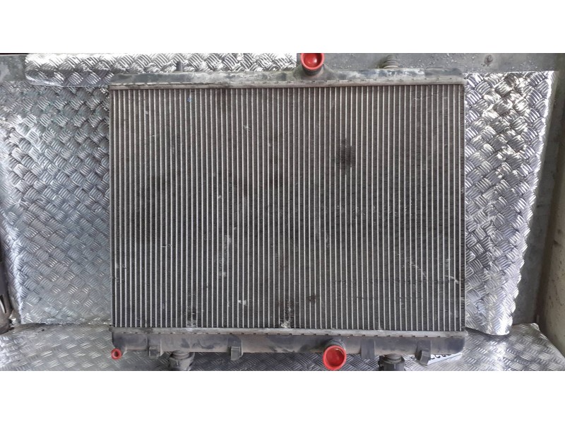 Recambio de radiador agua para peugeot 407 referencia OEM IAM P9645586780  