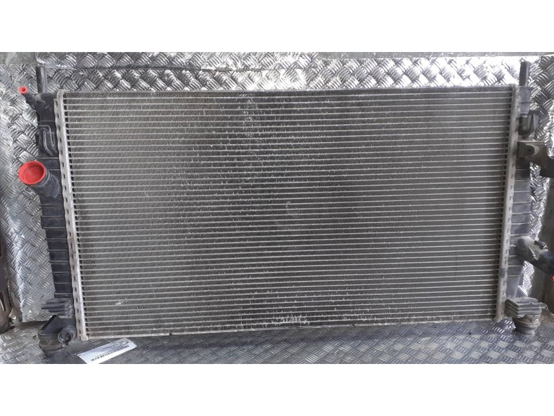 Recambio de radiador agua para volvo s40 berlina referencia OEM IAM 3M5H8005TL  