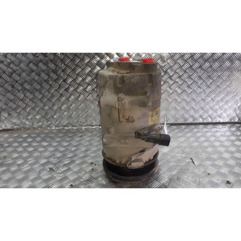 Recambio de compresor aire acondicionado para ford focus berlina (cak) ambiente referencia OEM IAM 4M5H19D629AE  2 PINES