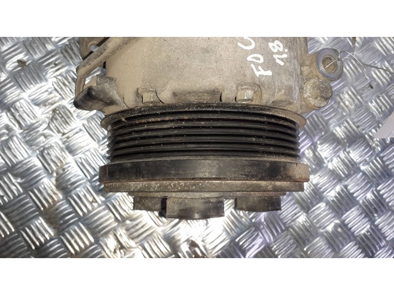 Recambio de compresor aire acondicionado para ford focus berlina (cak) ambiente referencia OEM IAM 4M5H19D629AE  2 PINES