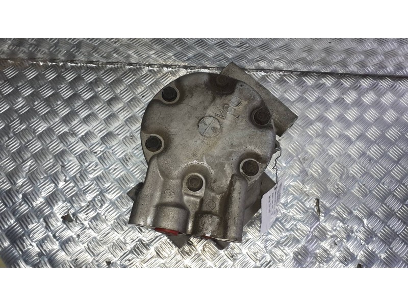 Recambio de compresor aire acondicionado para renault twingo (co6) referencia OEM IAM 7700115830 SD6V12 SANDEN