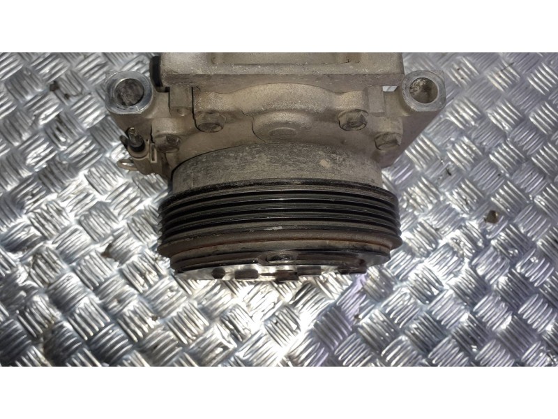 Recambio de compresor aire acondicionado para renault twingo (co6) referencia OEM IAM 7700115830 SD6V12 SANDEN