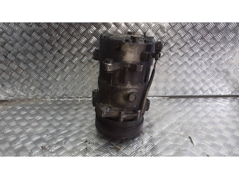 Recambio de compresor aire acondicionado para volkswagen new beetle (9c1/1c1) referencia OEM IAM 1J0820803A SANDEN 2 PINES