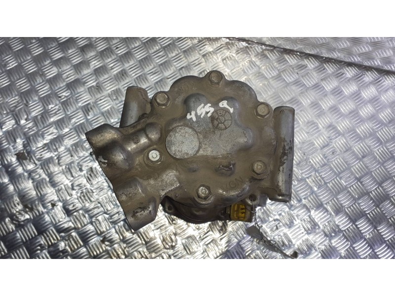 Recambio de compresor aire acondicionado para renault kangoo (f/kc0) referencia OEM IAM 130555 ACR 2 PINES