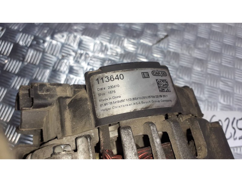 Recambio de alternador para citroen jumpy referencia OEM IAM 113640 CARGO 2 PINES