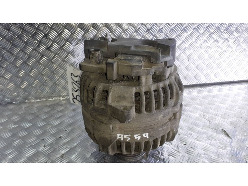 Recambio de alternador para renault kangoo (f/kc0) referencia OEM IAM 8200660034 BOSCH 150A