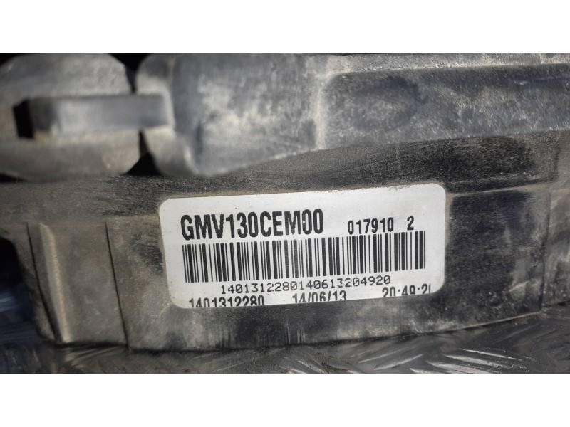 Recambio de electroventilador para citroen jumpy referencia OEM IAM GMV130CEM00  2 PINES