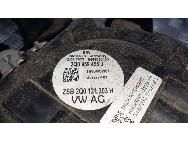 Recambio de electroventilador para seat arona referencia OEM IAM 2Q0959455J  2 PINES