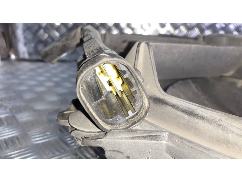 Recambio de electroventilador para citroen berlingo cuadro referencia OEM IAM 9661571480  2 PINES