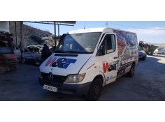 mercedes-benz sprinter 02.00  caja cerrada del año 2001