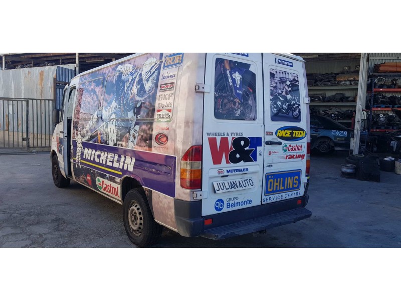 mercedes-benz sprinter 02.00  caja cerrada del año 2001