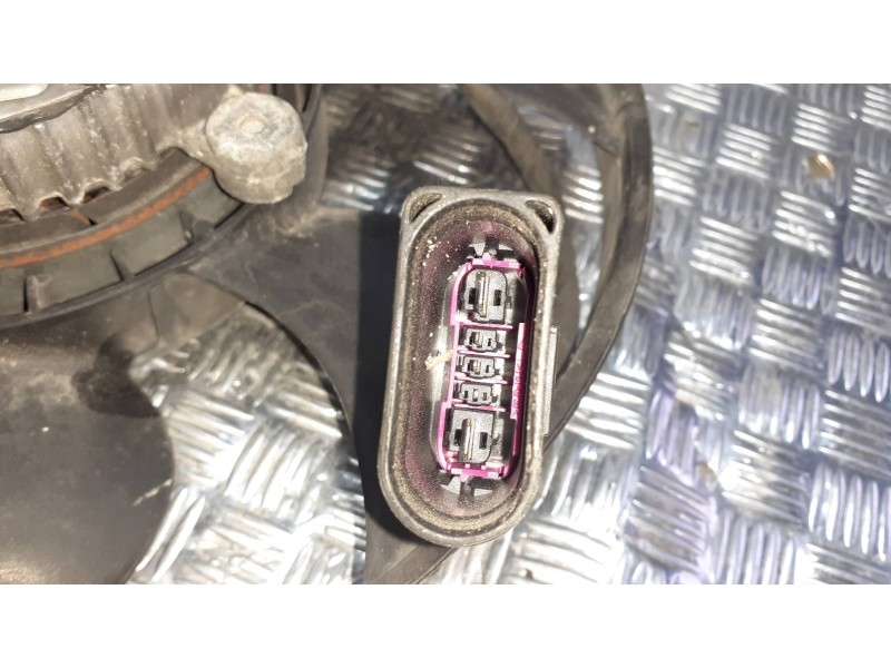 Recambio de electroventilador para volkswagen sharan (7n1) referencia OEM IAM   4 PINES