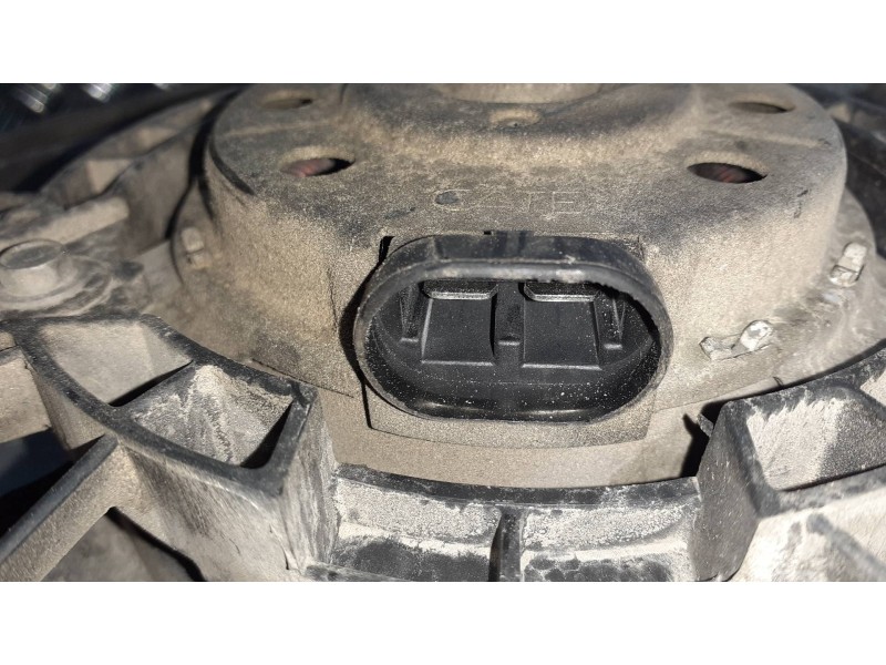 Recambio de electroventilador para renault clio ii fase ii (b/cb0) referencia OEM IAM 7700428659  2 PINES