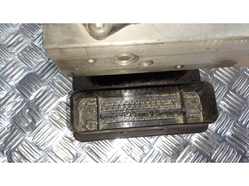 Recambio de abs para mercedes-benz clase c (w203) berlina referencia OEM IAM A0044315412  A2095451432