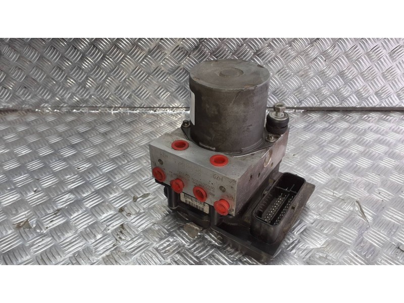 Recambio de abs para audi a4 berlina (8e) referencia OEM IAM 8E0910517D  8E0614517AK