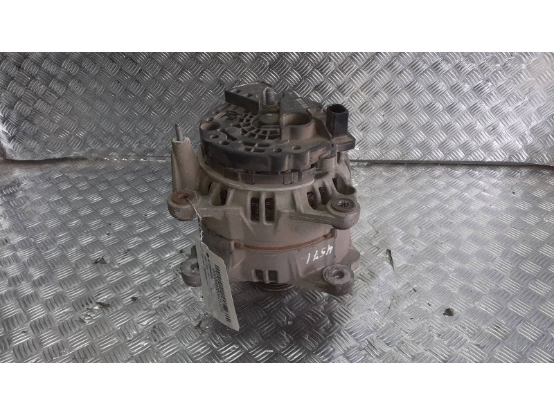 Recambio de alternador para seat leon (1p1) referencia OEM IAM 06F903023F 2 PINES 140A