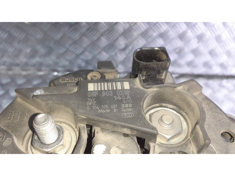 Recambio de alternador para seat leon (1p1) referencia OEM IAM 06F903023F 2 PINES 140A