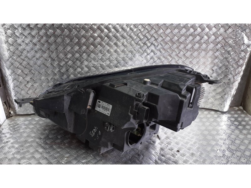 Recambio de faro derecho para ford puma referencia OEM IAM L1TB13E014GH  9 PINES