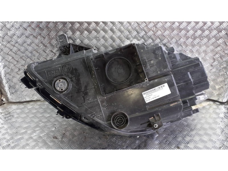 Recambio de faro derecho para ford puma referencia OEM IAM L1TB13E014GH  9 PINES