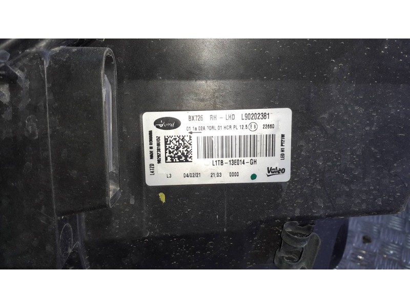 Recambio de faro derecho para ford puma referencia OEM IAM L1TB13E014GH  9 PINES
