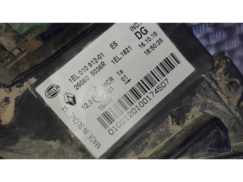 Recambio de faro izquierdo para renault zoe referencia OEM IAM 260605036R  5+3 PINES