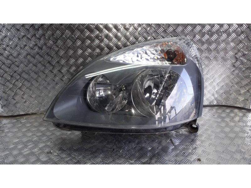 Recambio de faro izquierdo para renault clio ii fase ii (b/cb0) referencia OEM IAM 15601900LI  3+5 PINES