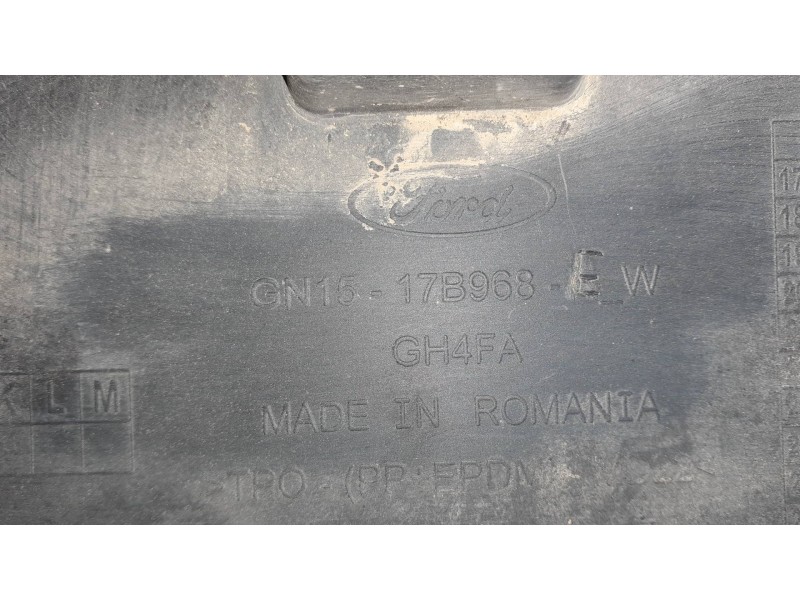 Recambio de rejilla paragolpes delantero para ford ecosport (cr6) referencia OEM IAM GN1517B968EW  