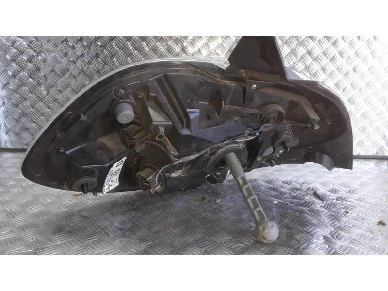 Recambio de piloto trasero derecho para renault zoe referencia OEM IAM 265504492R  4 PINES