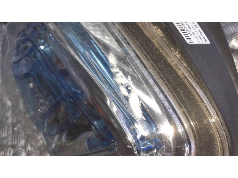 Recambio de piloto trasero izquierdo para renault zoe referencia OEM IAM 265504013R  4 PINES