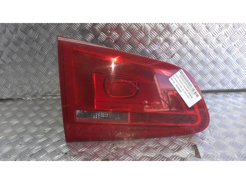 Recambio de piloto trasero izquierdo interior para volkswagen sharan (7n1) referencia OEM IAM 7N0945093F  4 PINES