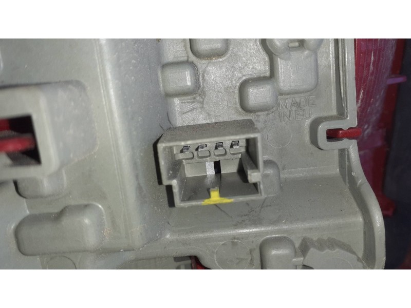 Recambio de piloto trasero izquierdo interior para volkswagen sharan (7n1) referencia OEM IAM 7N0945093F  4 PINES