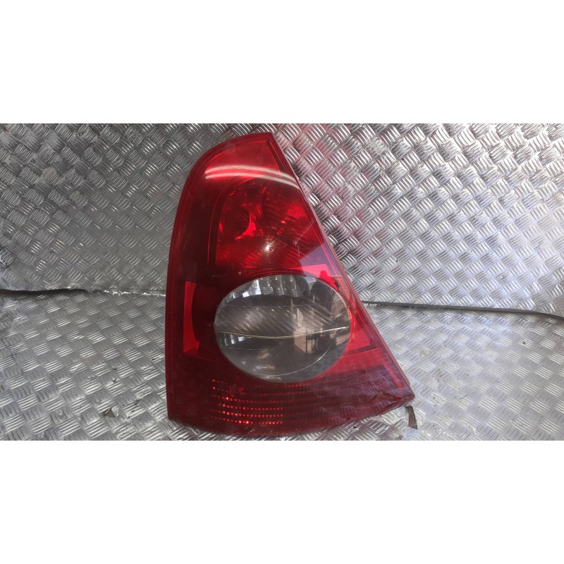 Recambio de piloto trasero izquierdo para renault clio ii fase ii (b/cb0) referencia OEM IAM  SIN PORTALAMPARAS 