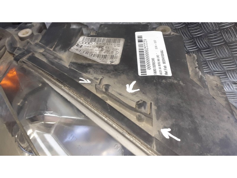 Recambio de faro derecho para audi a4 berlina (8e) referencia OEM IAM 8E0941004AJ  9 PINES