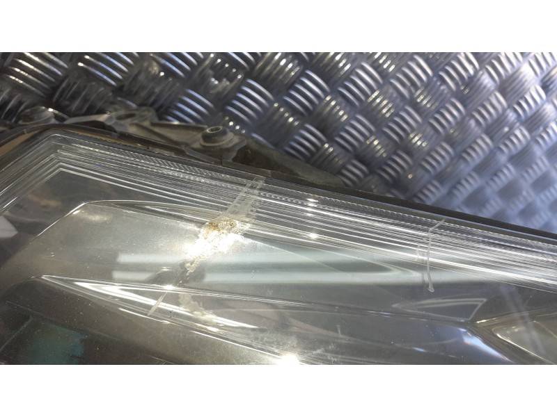 Recambio de faro derecho para citroen jumpy referencia OEM IAM 89902604  8 PINES