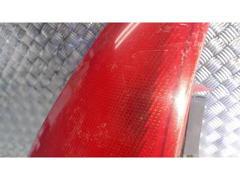 Recambio de piloto trasero derecho para citroen c3 referencia OEM IAM   6 PINES