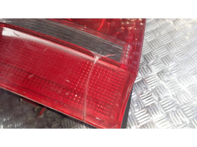 Recambio de piloto trasero izquierdo para volkswagen sharan (7n1) referencia OEM IAM 7N0945095E  3 PINES