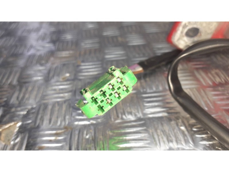 Recambio de retrovisor derecho para volkswagen new beetle (9c1/1c1) referencia OEM IAM E1010544 5 PINES ELECTRICO