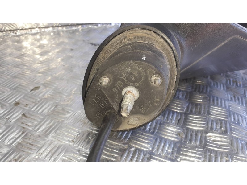 Recambio de retrovisor derecho para seat leon (1p1) referencia OEM IAM E1010652  ELECTRICO