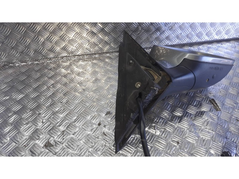 Recambio de retrovisor derecho para volkswagen passat berlina (3b3) referencia OEM IAM E1020514  ELECTRICO
