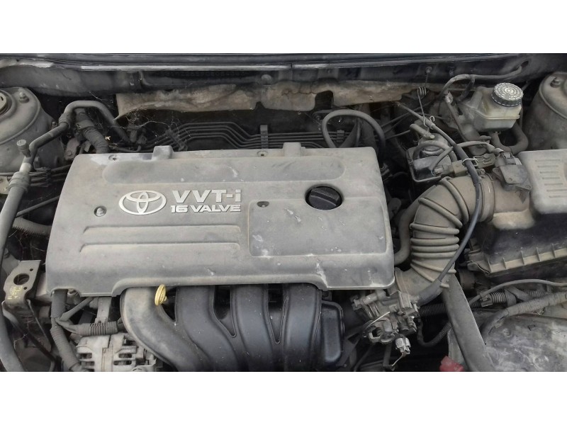 toyota corolla (e12) del año 2004