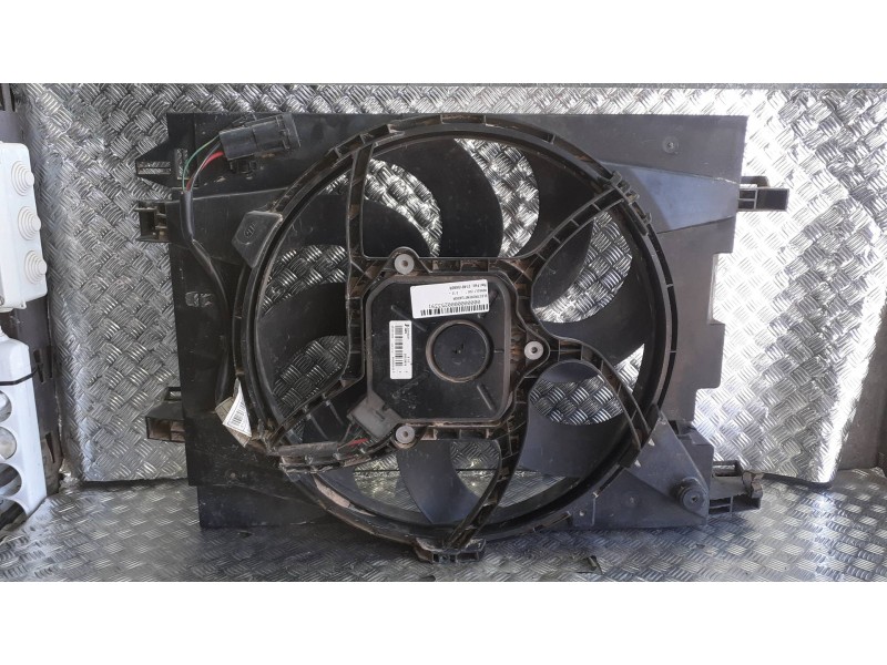 Recambio de electroventilador para renault zoe referencia OEM IAM 214819480R  2 PINES
