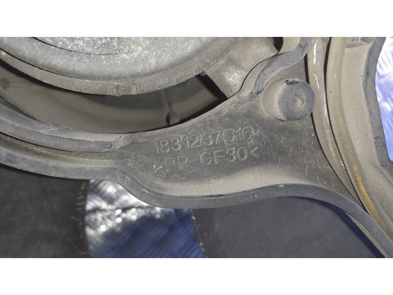 Recambio de electroventilador para citroen xsara picasso 2.0 hdi sx referencia OEM IAM 1831237016  