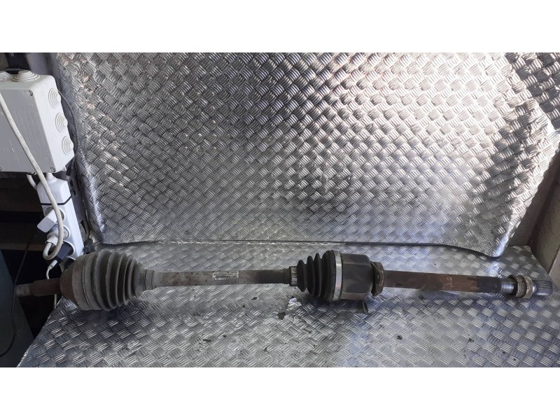 Recambio de transmision delantera derecha para opel vivaro furgón/combi (07.2006 =>) referencia OEM IAM 8200452268  