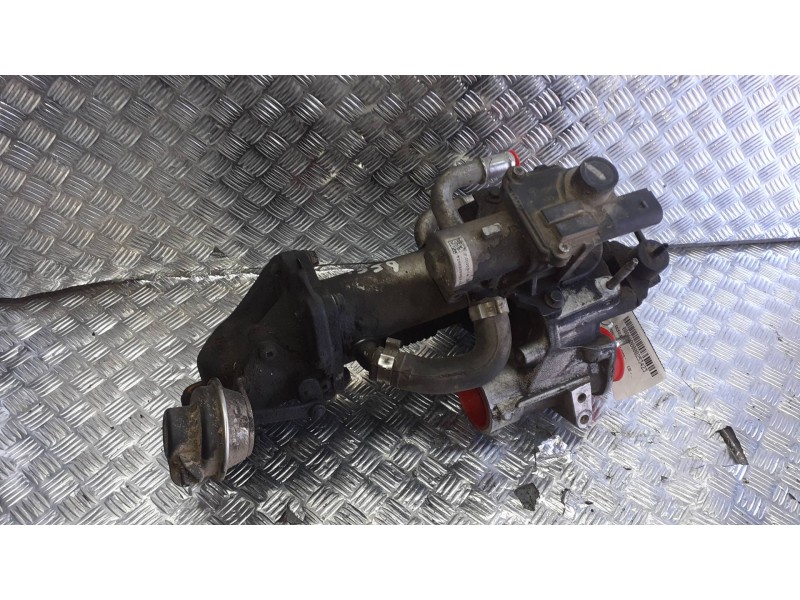 Recambio de valvula egr para renault kangoo (f/kc0) referencia OEM IAM D501916000  PIERBURG